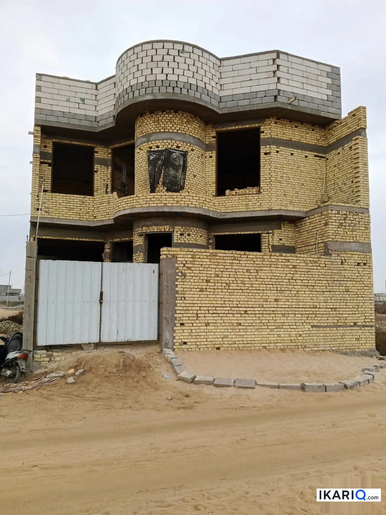 دار للبيع في الجزيره - 200 م² / 150,000,000 IQD — صورة 2