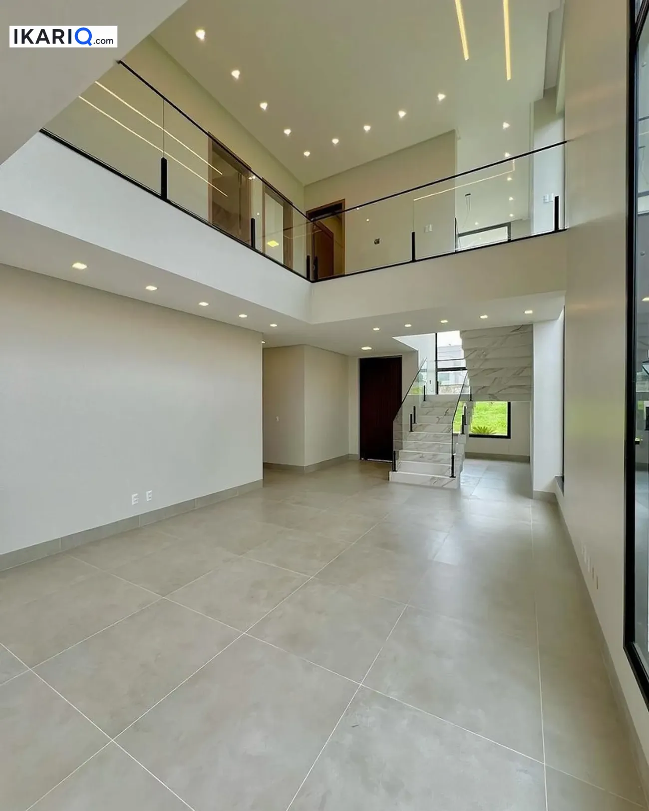 طابق من عمارة للإيجار في البصرة - 200 م² / 2,175,000 IQD