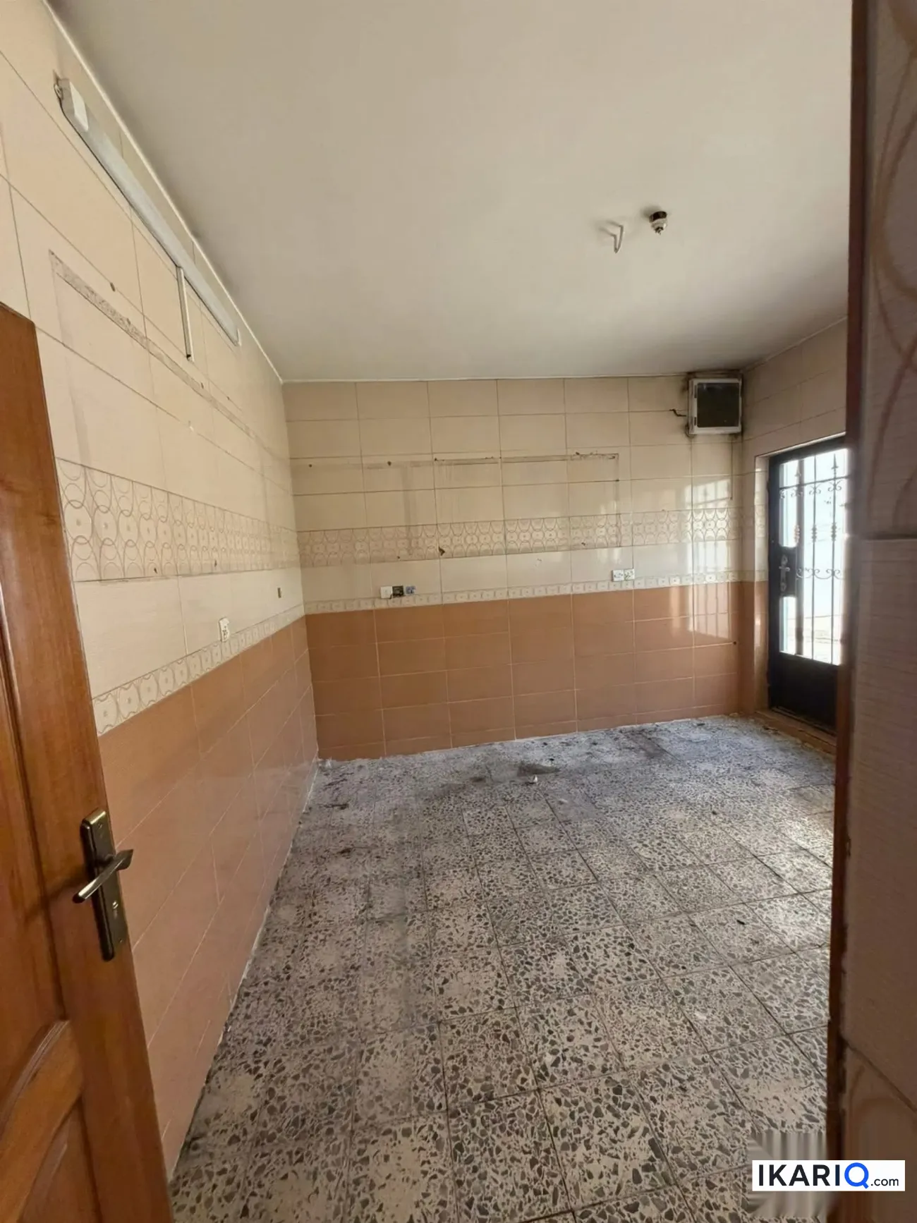 دار للإيجار في السيدية - 500 م² / 4,000,000 IQD — صورة 12