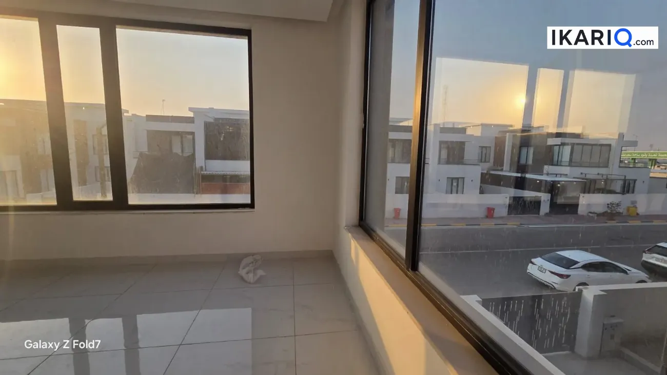 دار للإيجار في ساحة سعد - 220 م² / 2,500,000 IQD — صورة 3