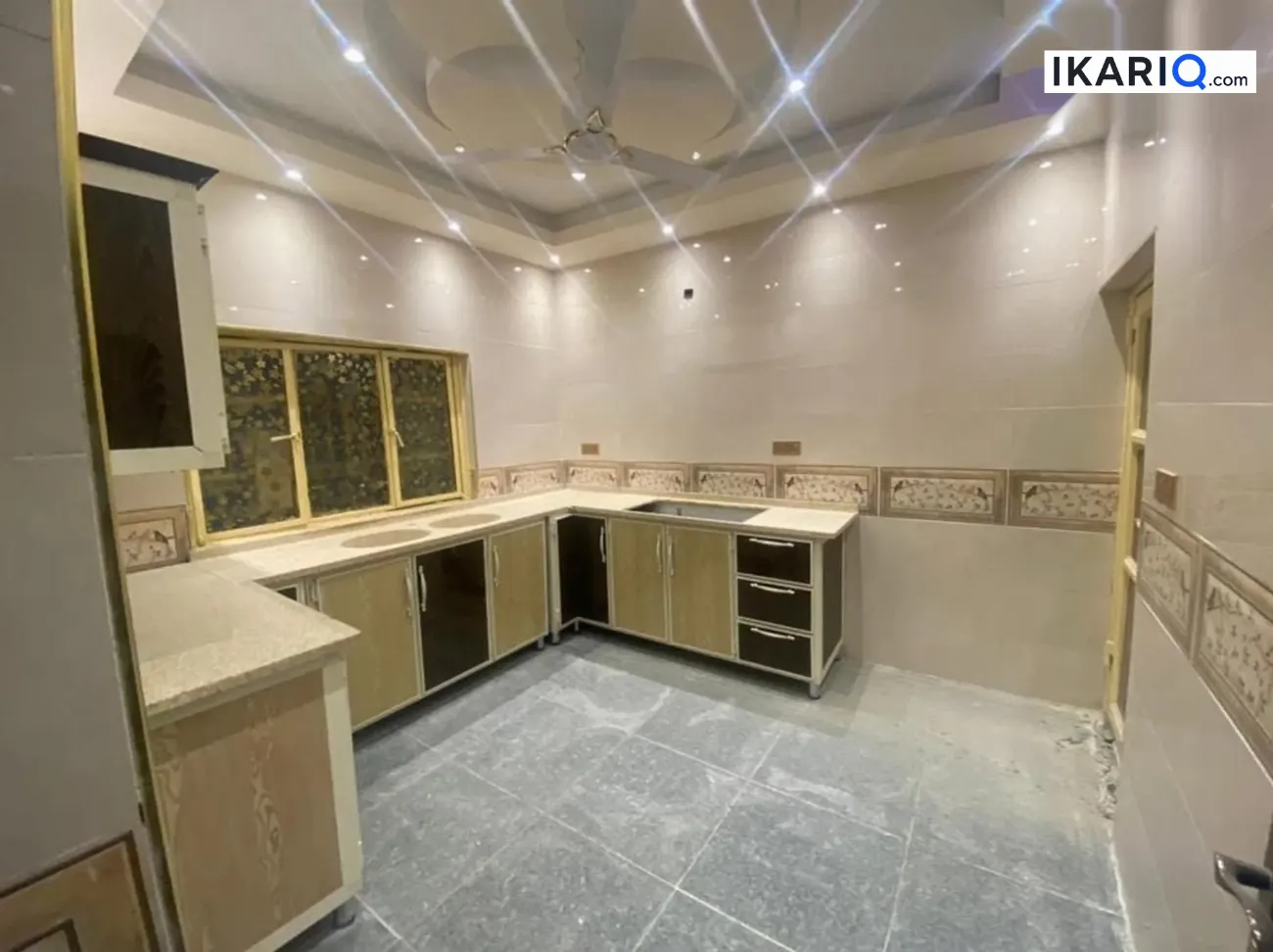 دار للإيجار في الجنينة - 220 م² / 1,500 IQD