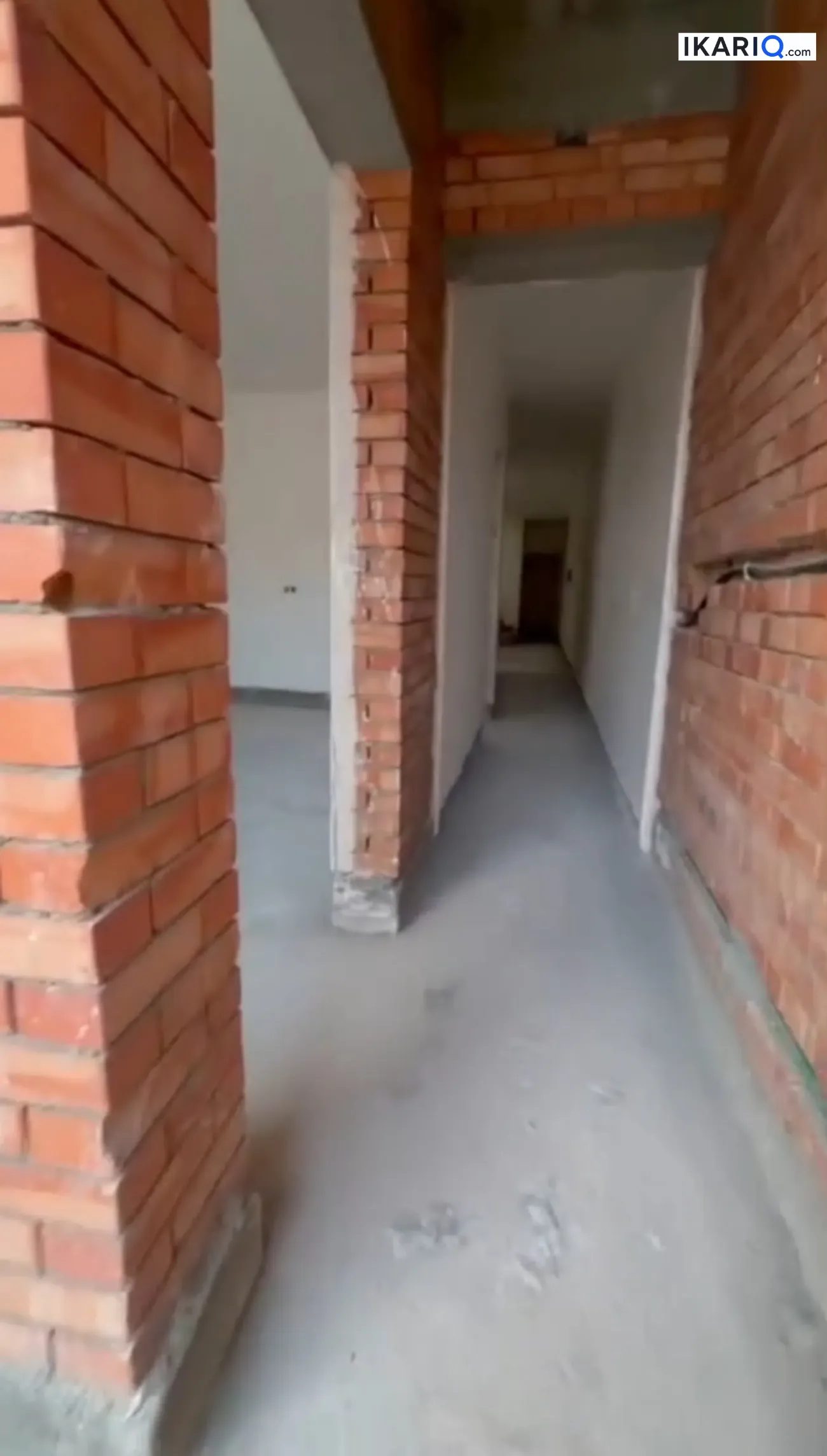 دار للبيع في الجامعة - 180 م² / 9,999,990 IQD — صورة 2