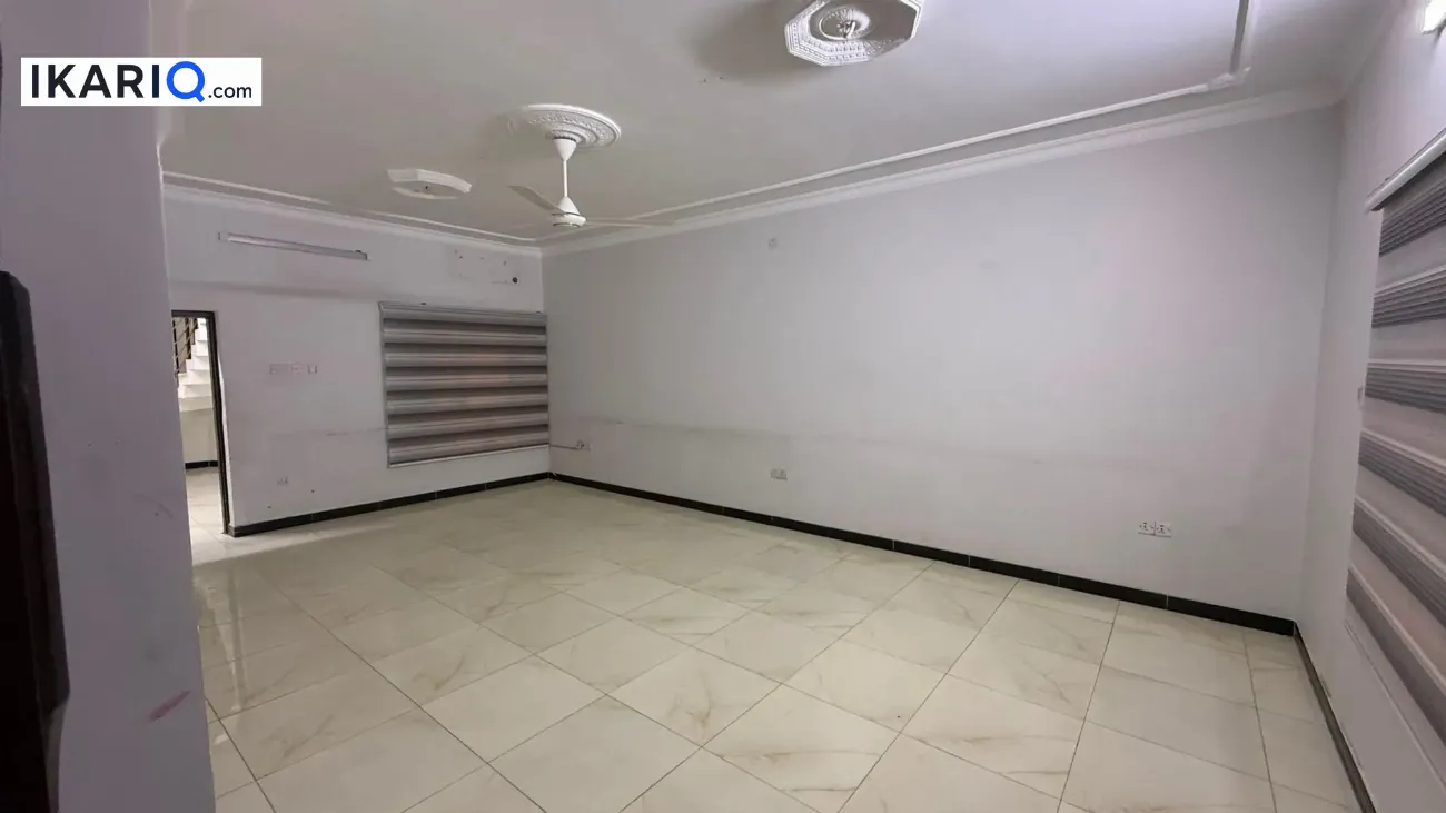 فيلا للإيجار في صنعاء - 400 م² / 4,500,000 IQD — صورة 6