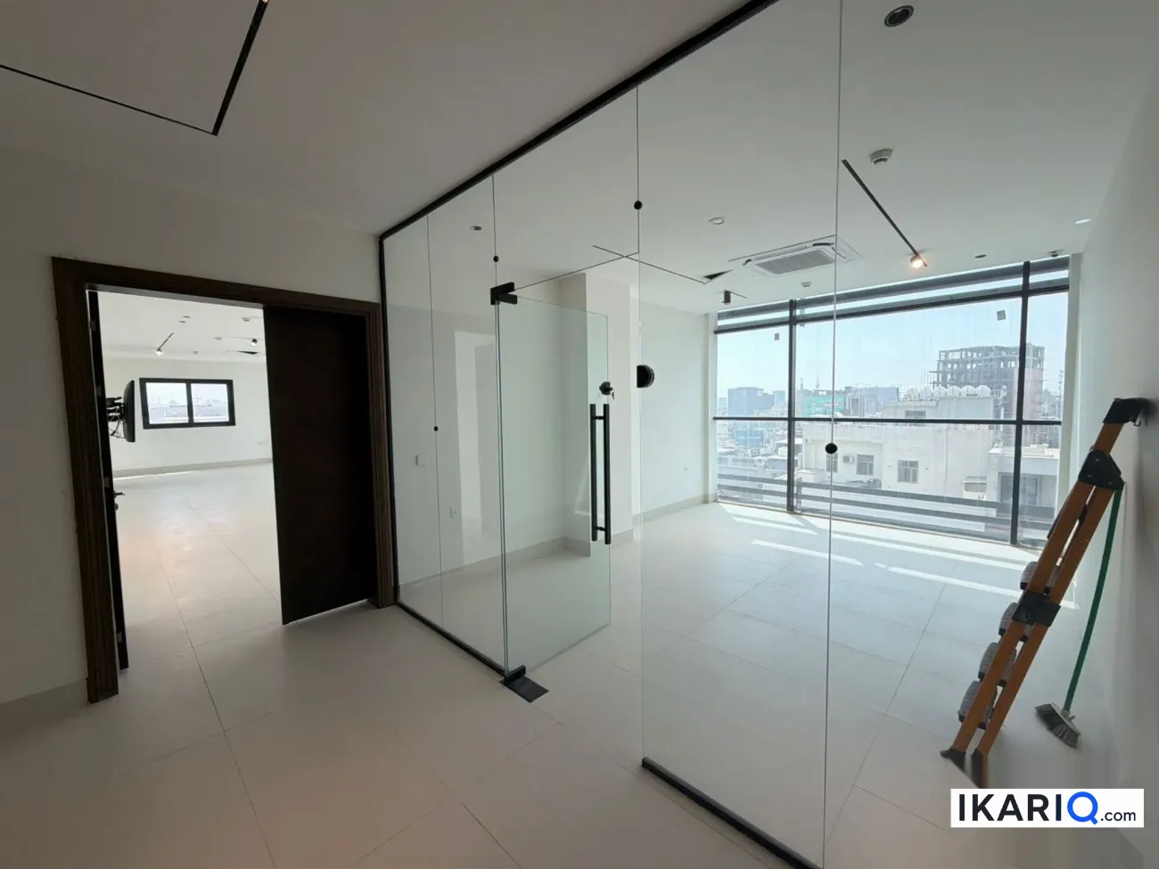 طابق من عمارة للإيجار في المنصور - 500 م² / 10,875,000 IQD — صورة 20