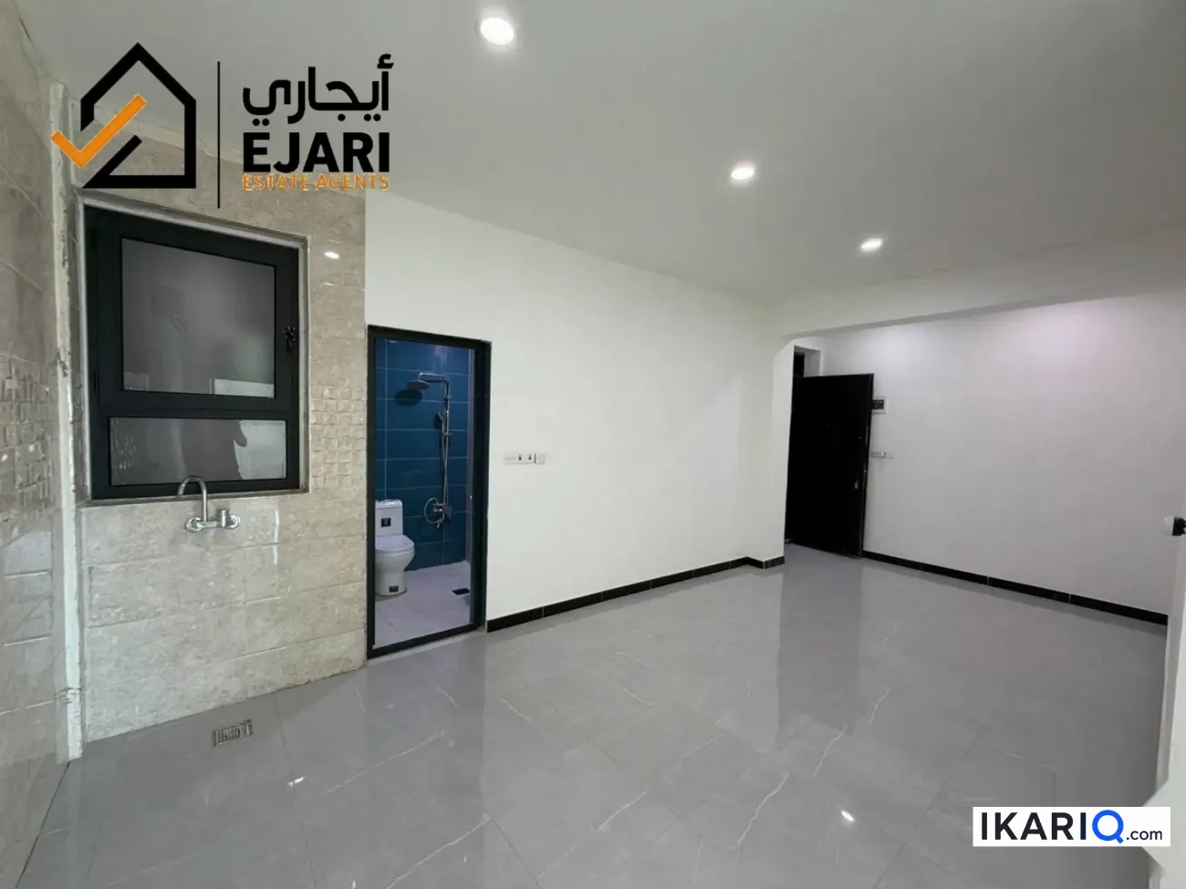 تجاري للإيجار في الكرادة - 300 م² / 19,000,000 IQD — صورة 14