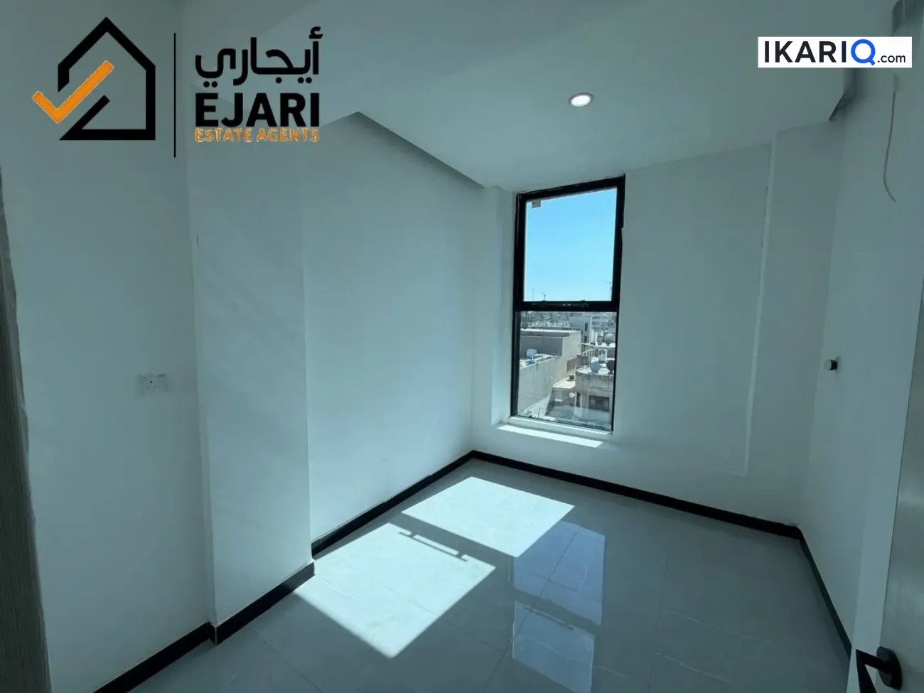 تجاري للإيجار في الكرادة - 300 م² / 19,000,000 IQD — صورة 11