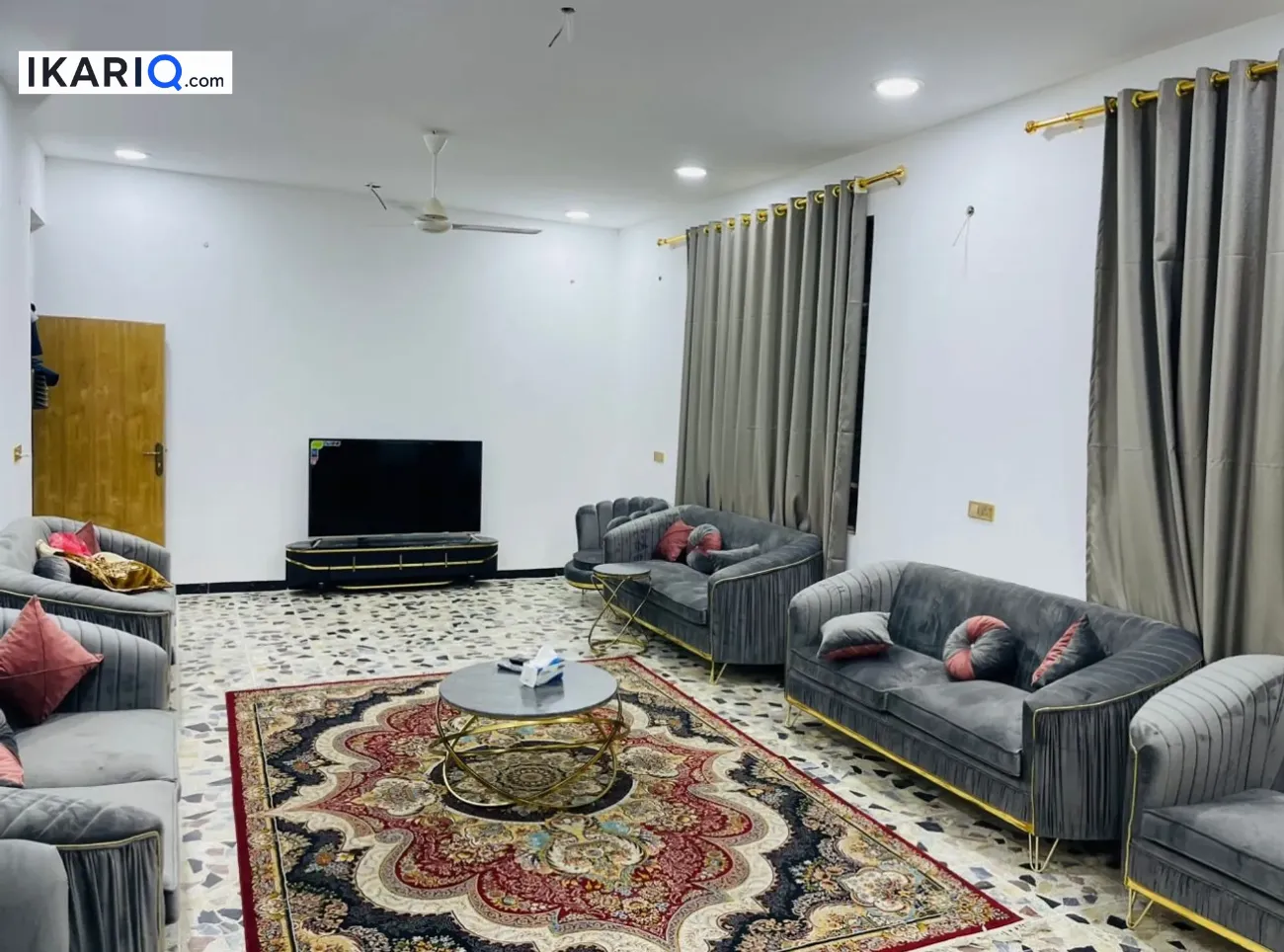 فيلا للبيع في كميرة - 2500 م² / 500,000,000 IQD — صورة 4