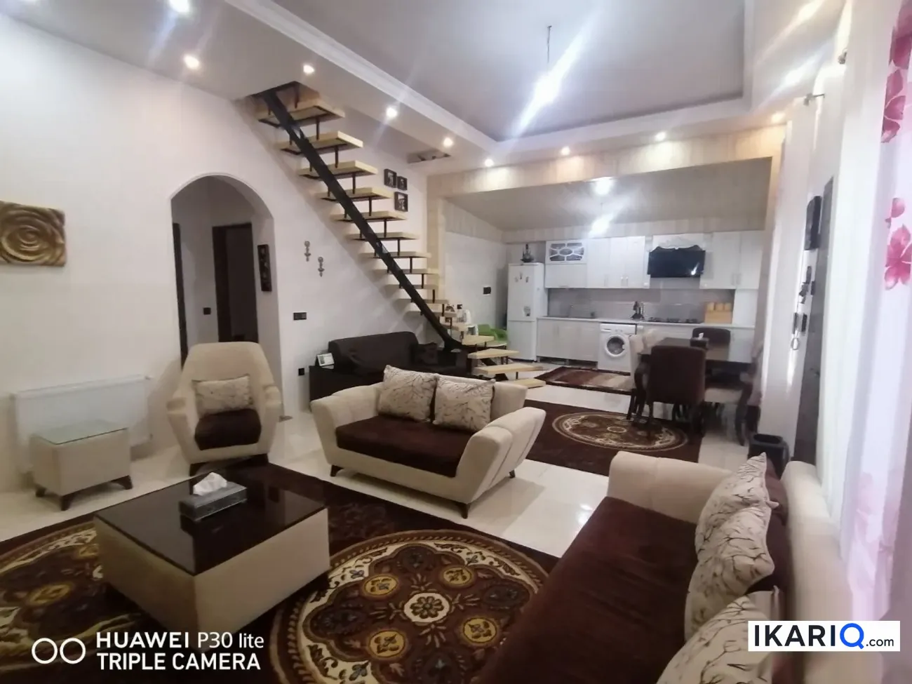 فيلا للبيع في الكرادة - 170 م² / 137,750,000 IQD — صورة 2
