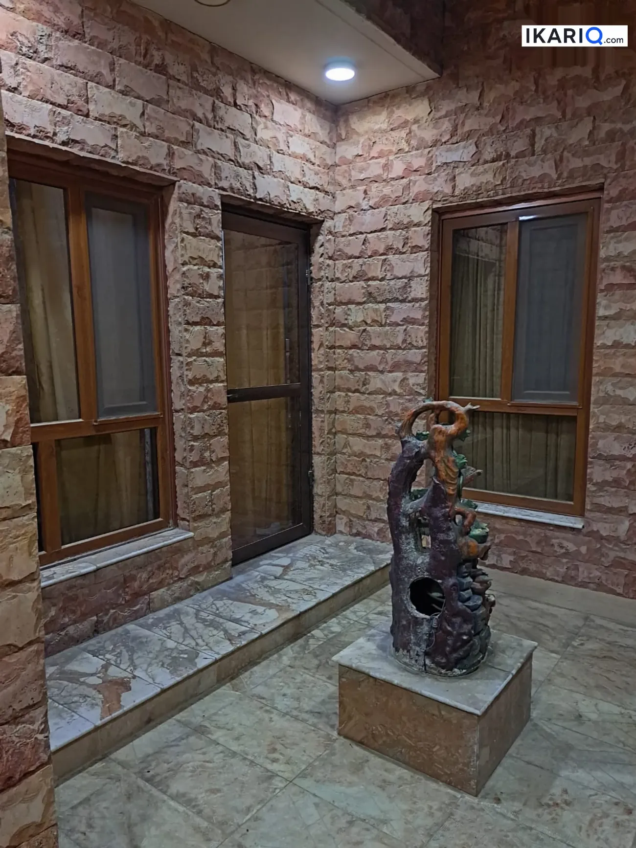 دار للبيع في الحلة - 300 م² / 975,000,000 IQD — صورة 5