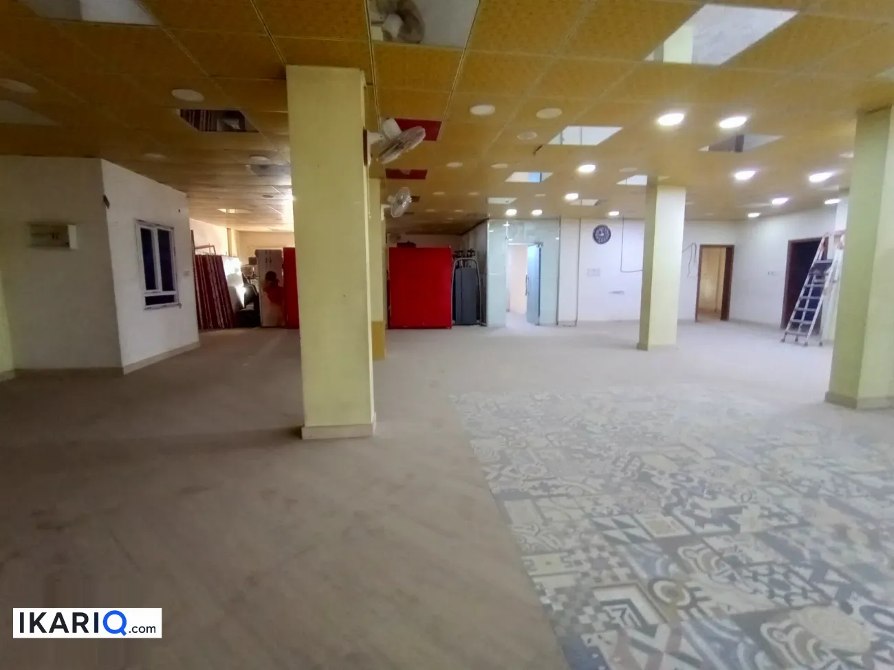 طابق من عمارة للإيجار في البصرة - 300 م² / 2,900,000 IQD — صورة 19