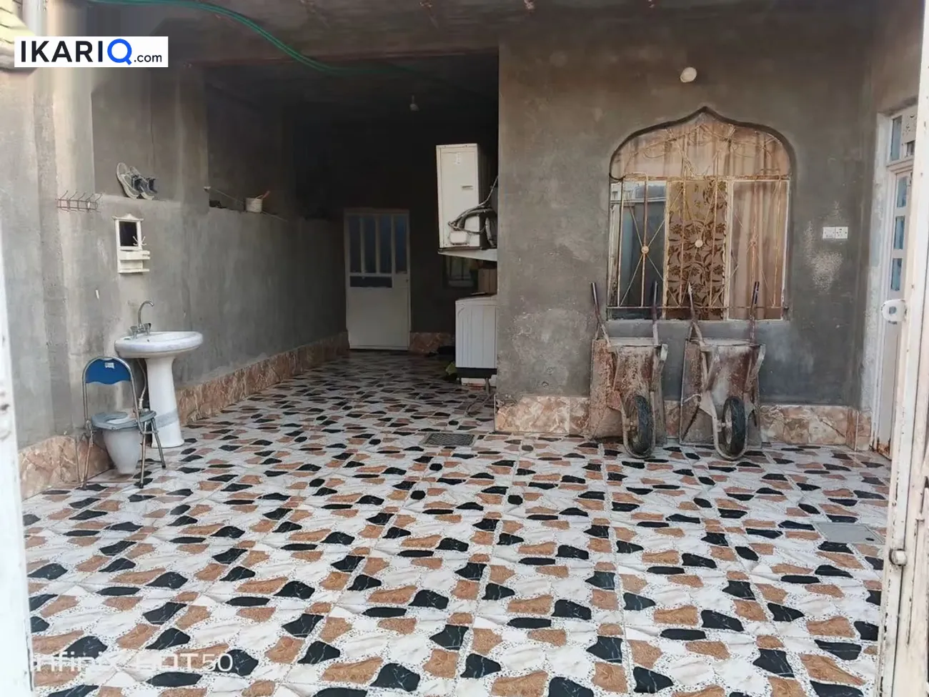 دار للبيع في العماره - 240 م² / 325,000,000 IQD — صورة 4