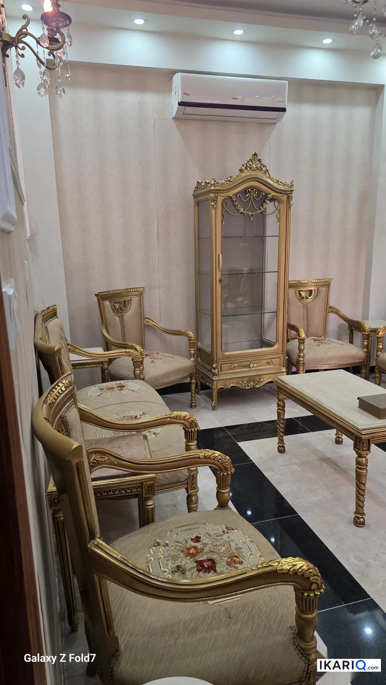 دار للإيجار في المنصور - 240 م² / 2,320,000 IQD