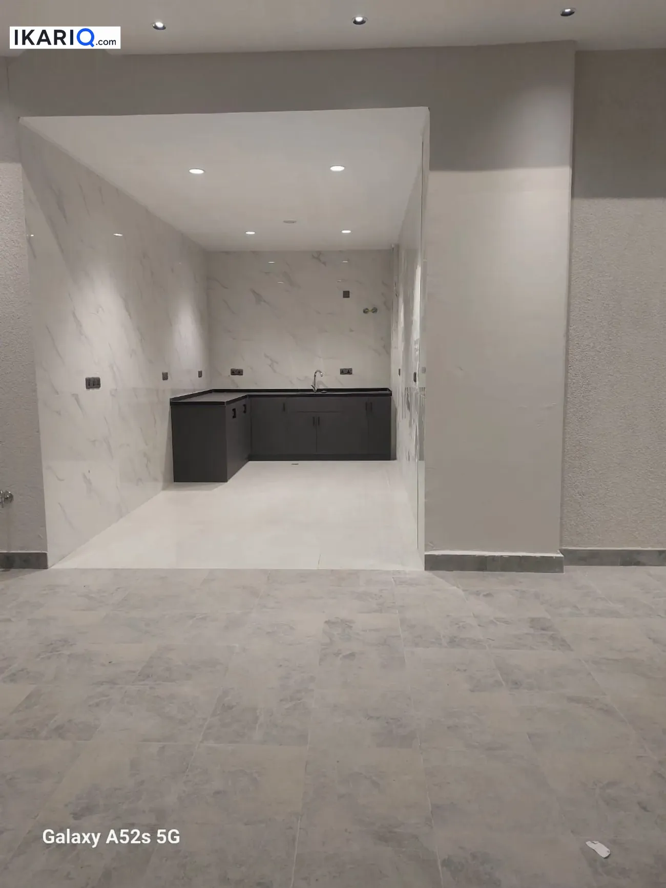 طابق من عمارة للإيجار في البصرة - 250 م² / 4,000 IQD — صورة 9