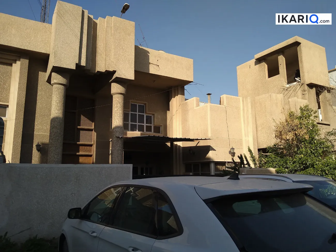 دار للبيع في الكرادة - 925 م² / 5,075,000 IQD