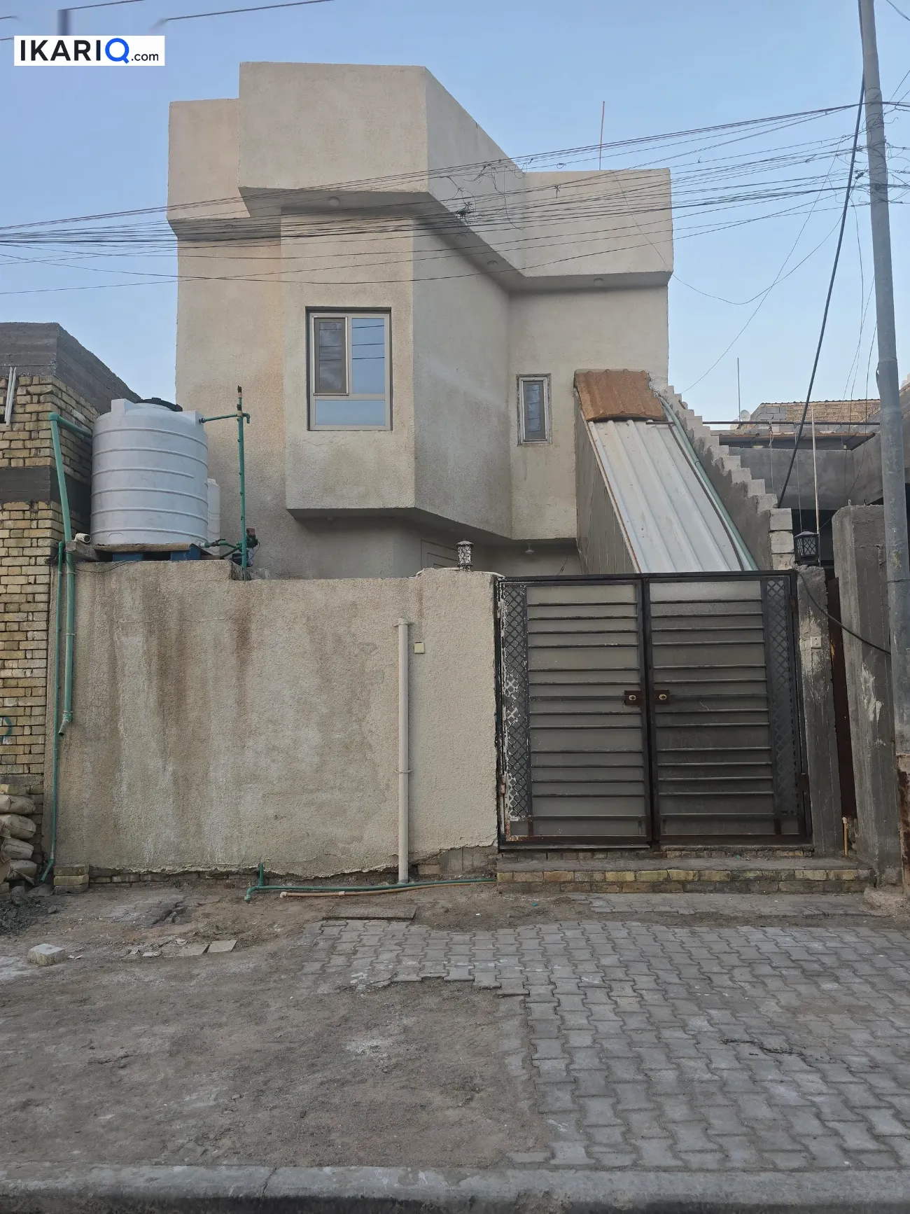 دار للبيع في حي الموظفين - 130 م² / 250,000,000 IQD
