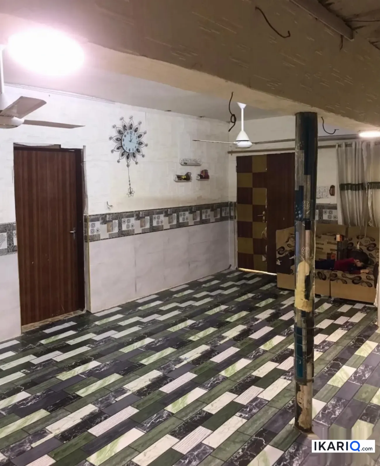 دار للبيع في المعقل - 200 م² / 230,000,000 IQD — صورة 2