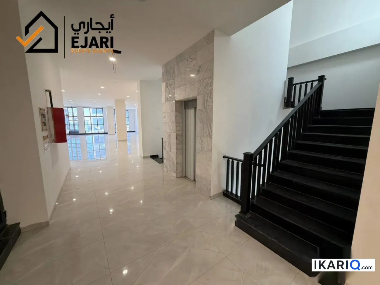 طابق من عمارة للإيجار في الجامعة - 220 م² / 3,000,000 IQD — صورة 2