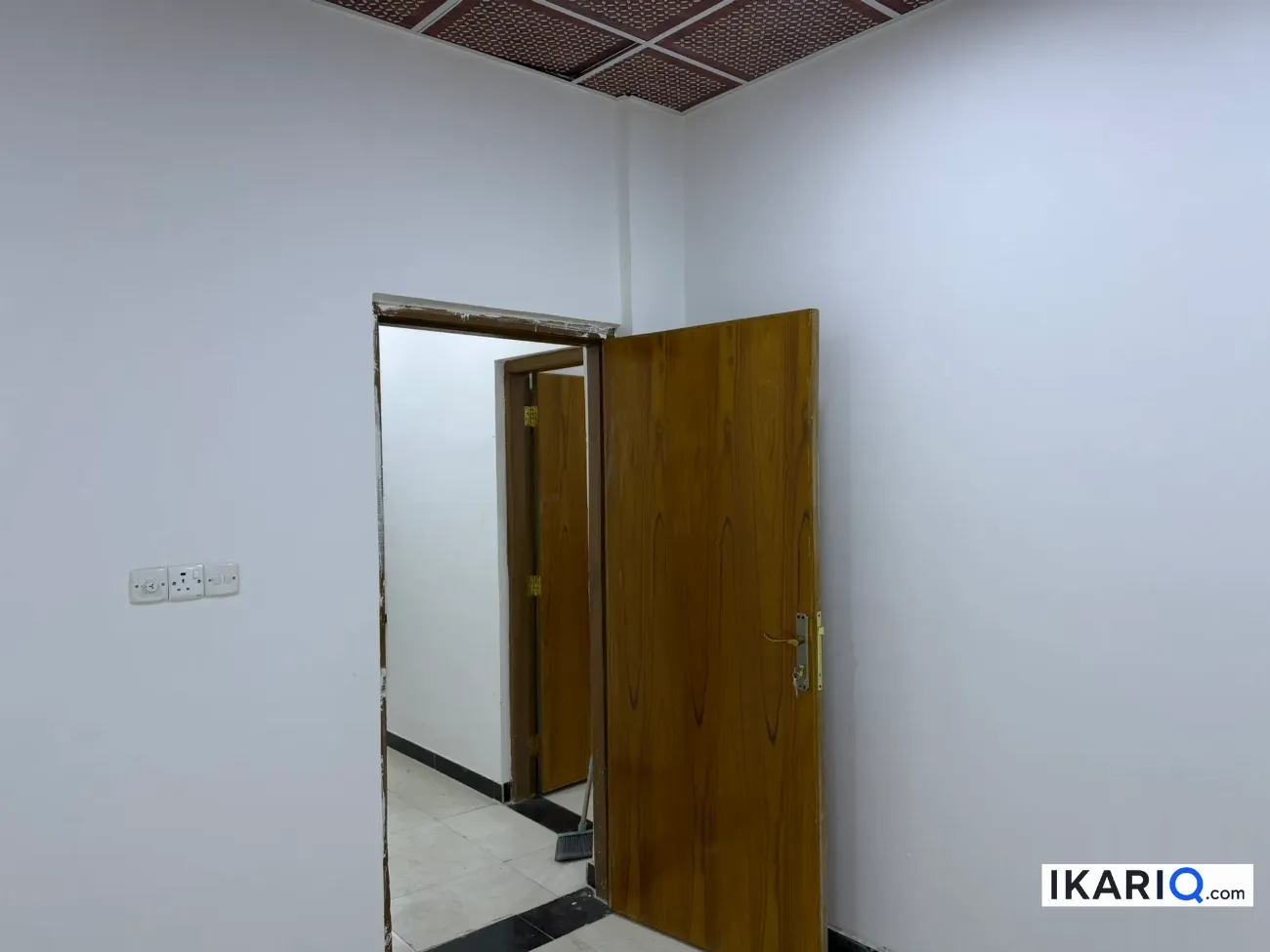 مكتب للإيجار في المعقل - 100 م² / 600,000 IQD — صورة 17