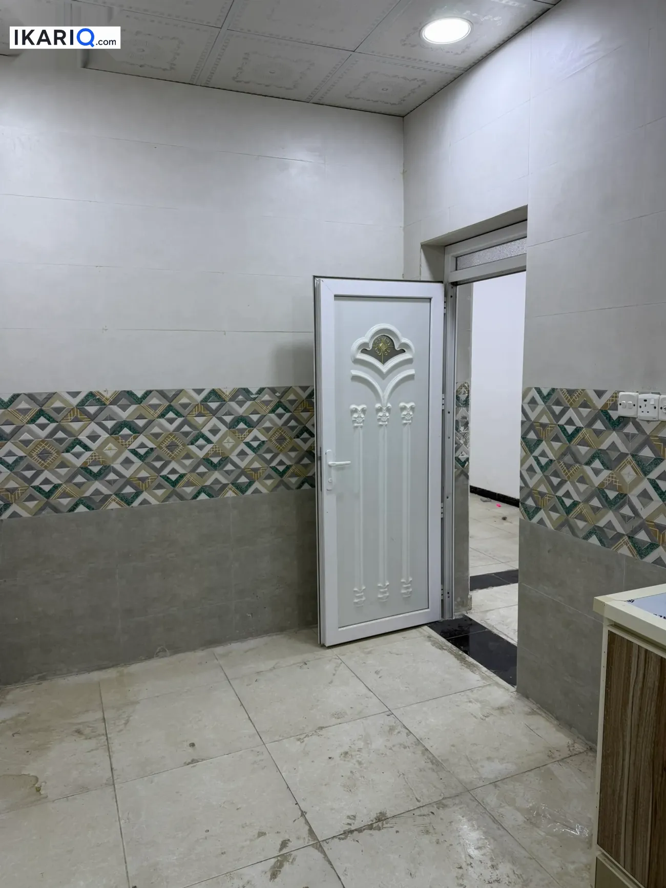 مكتب للإيجار في المعقل - 100 م² / 600,000 IQD — صورة 11