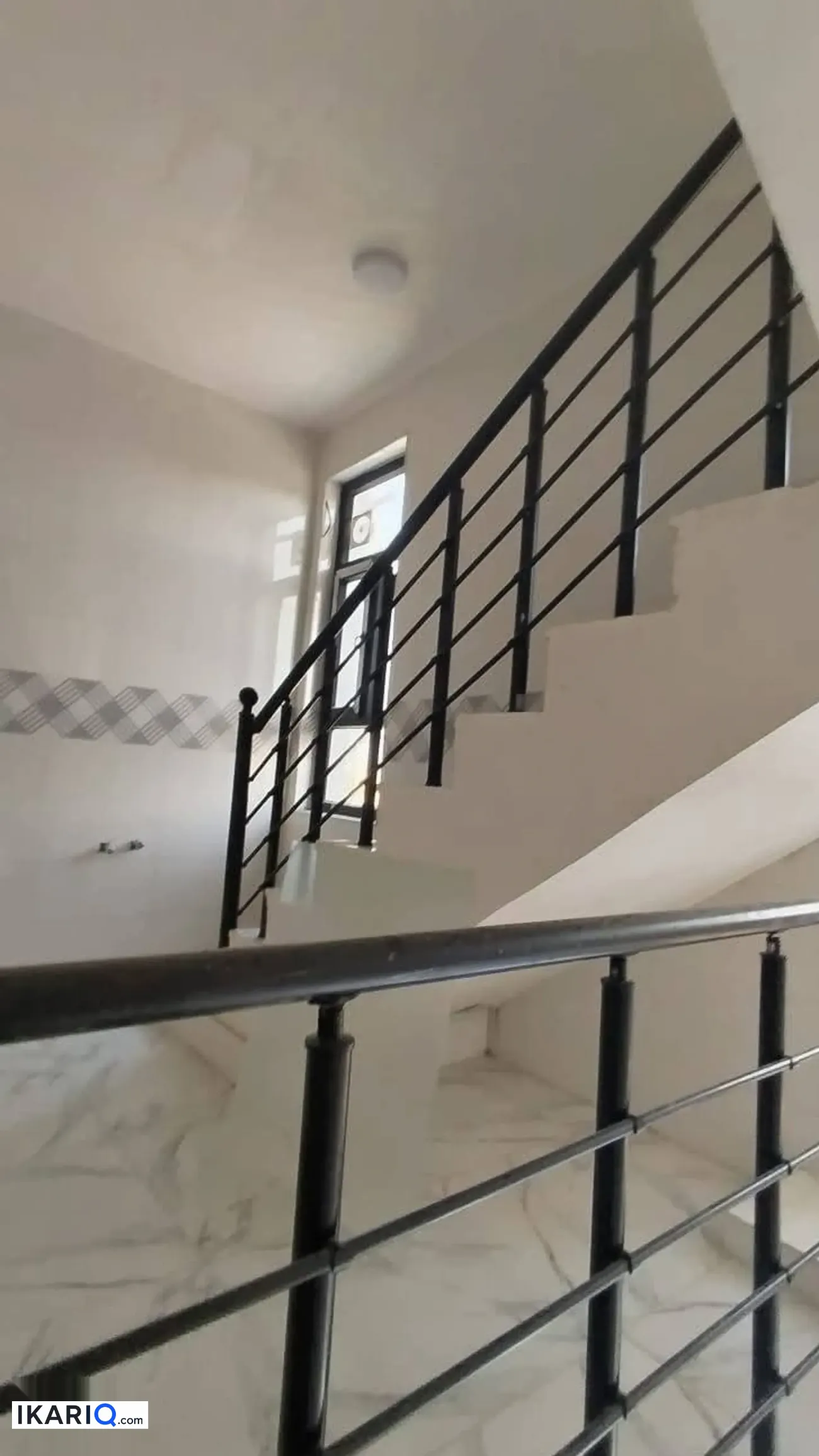 دار للبيع في الناصريه - 200 م² / 425,000,000 IQD — صورة 3