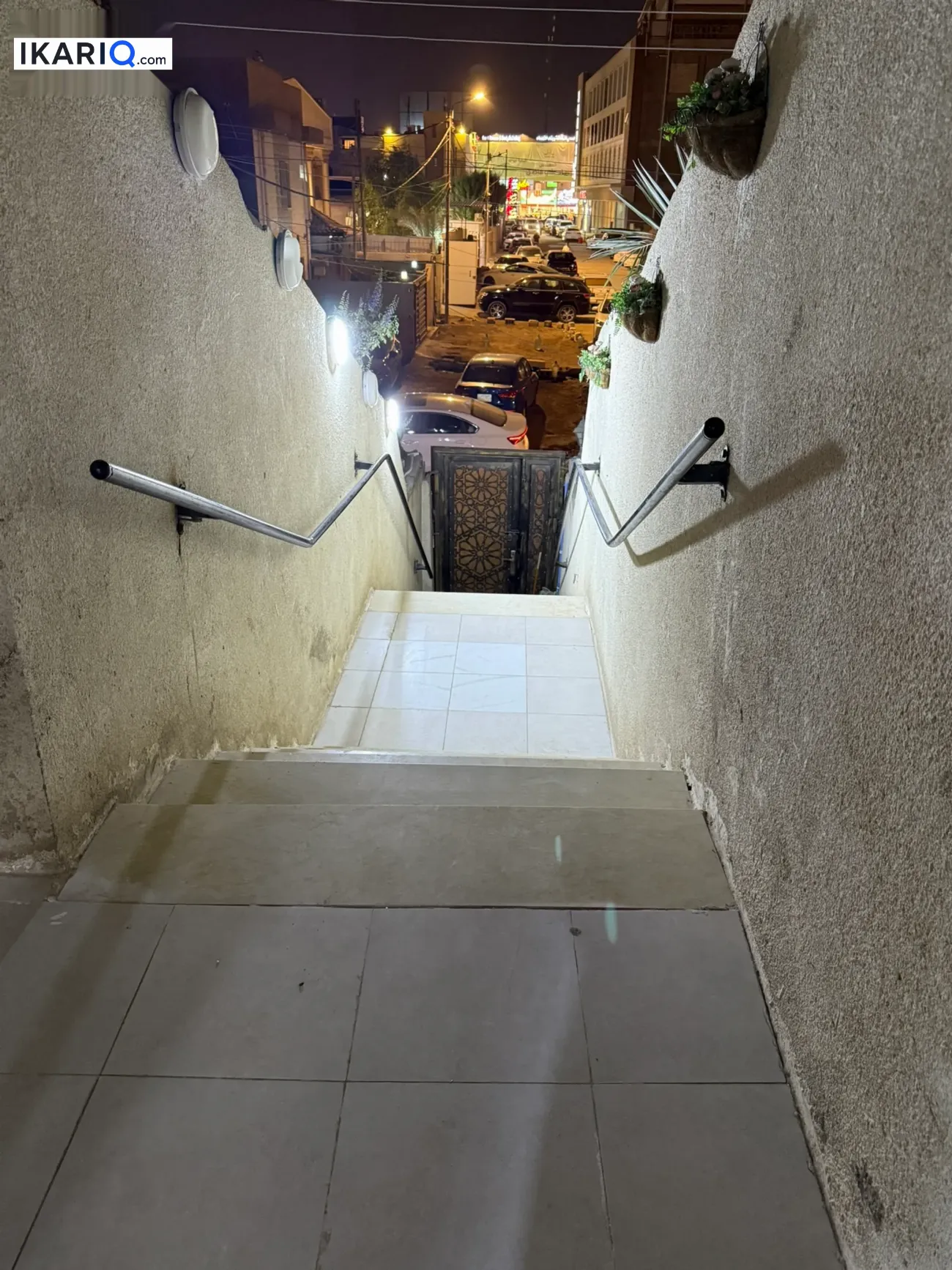 طابق من عمارة للإيجار في الجزائر - 270 م² / 17,400 IQD