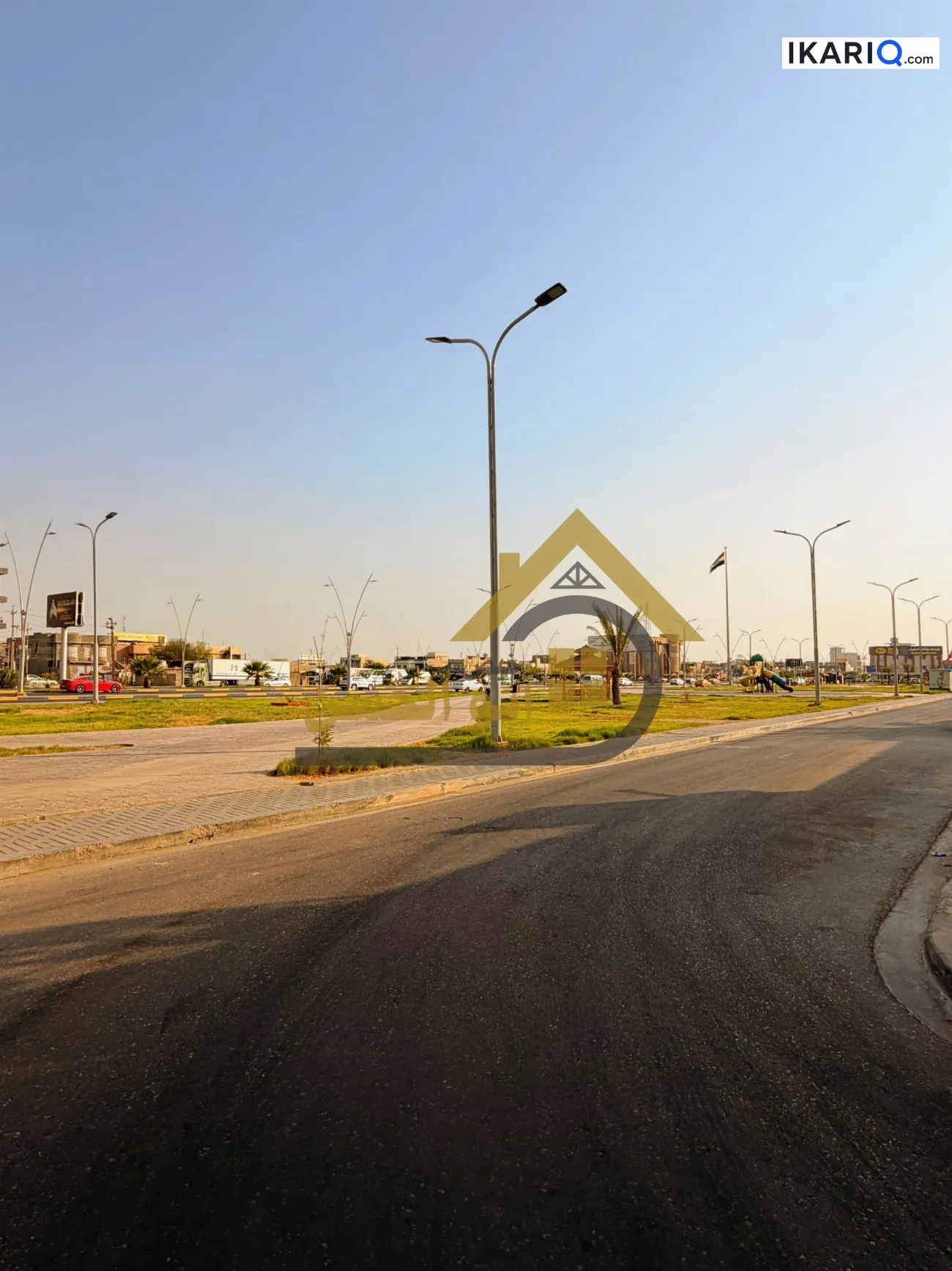 أرض للبيع في الجامعة - 300 م² / 420,000,000 IQD — صورة 2