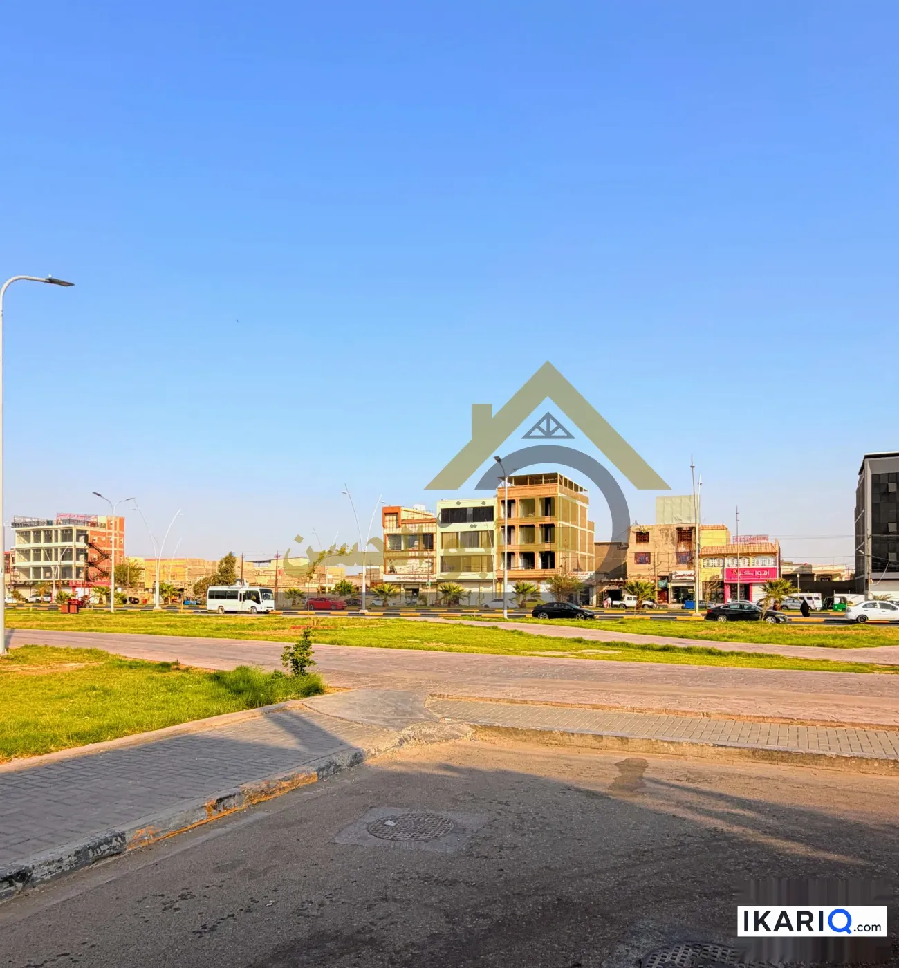 أرض للبيع في الجامعة - 300 م² / 420,000,000 IQD