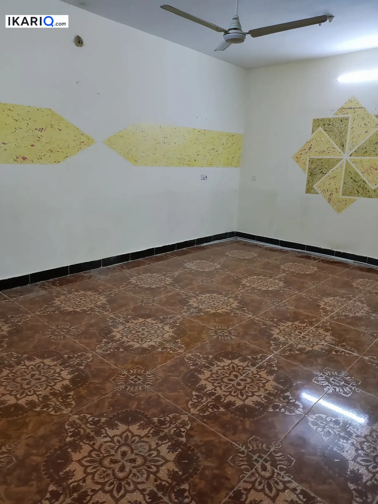 دار للإيجار في حي الكفاءات - 250 م² / 950,000 IQD