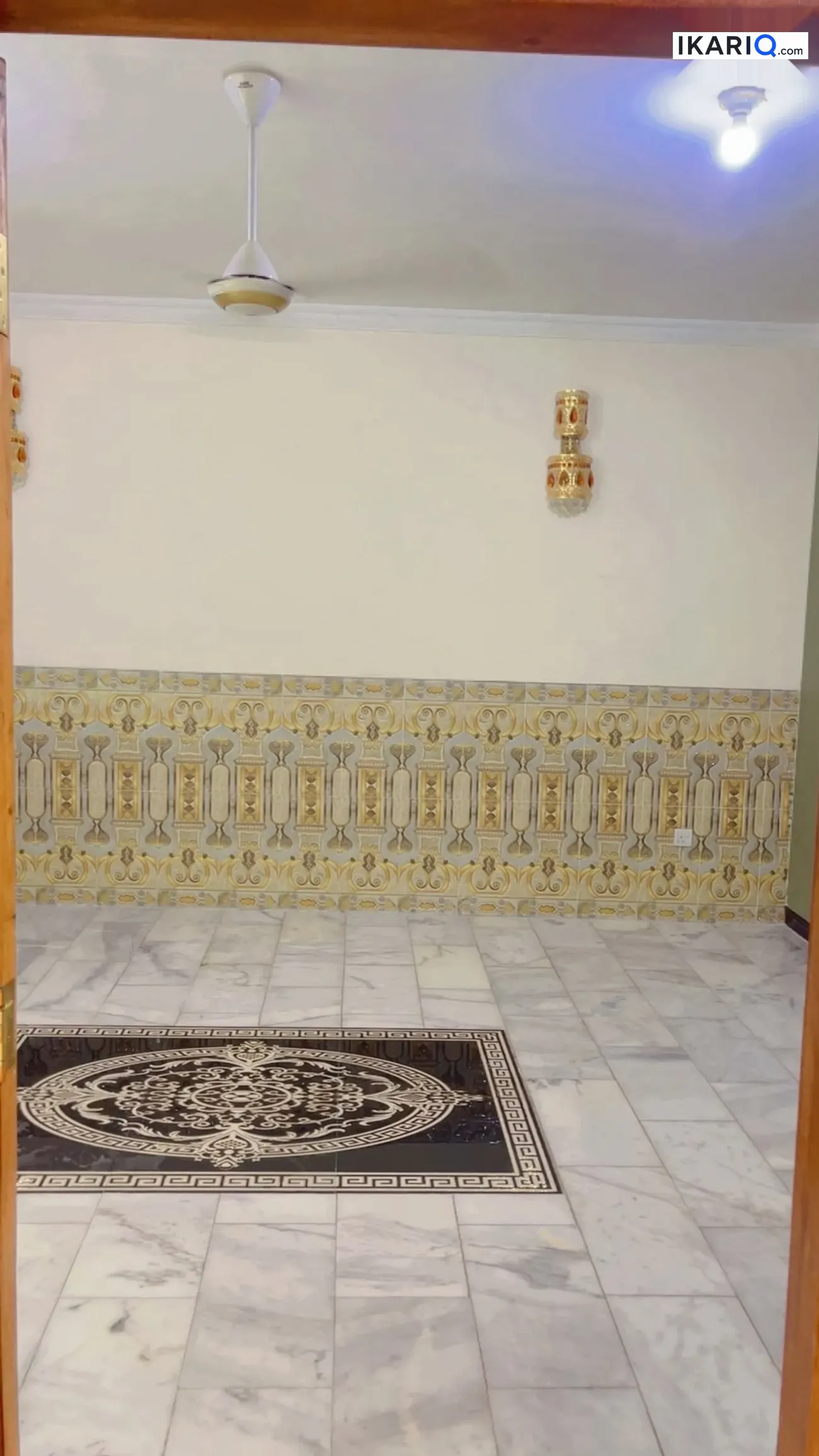 دار للبيع في الكرادة - 178 م² / 6,090,000 IQD — صورة 10