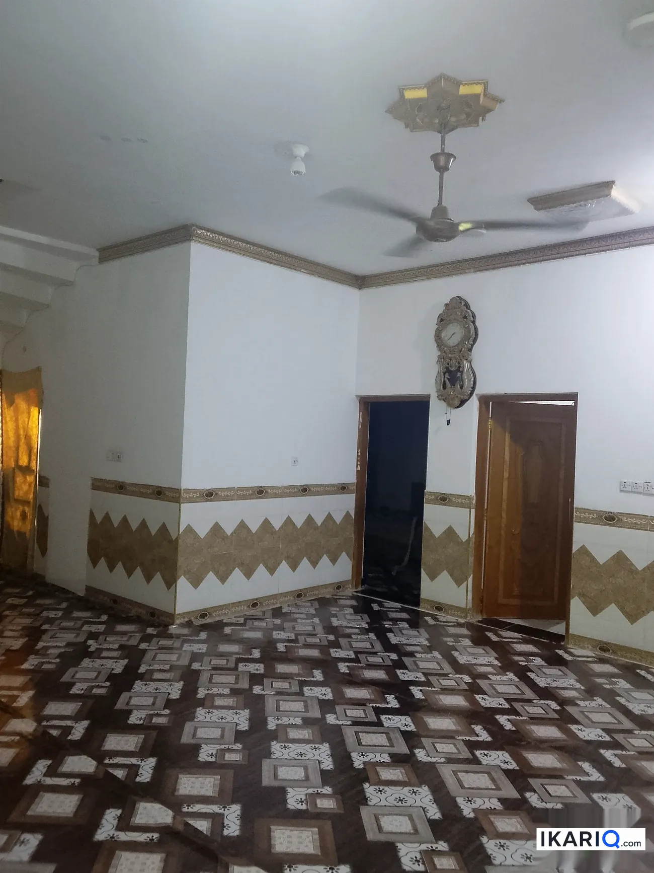 دار للبيع في الصالحية - 400 م² / 200,000,000 IQD — صورة 5