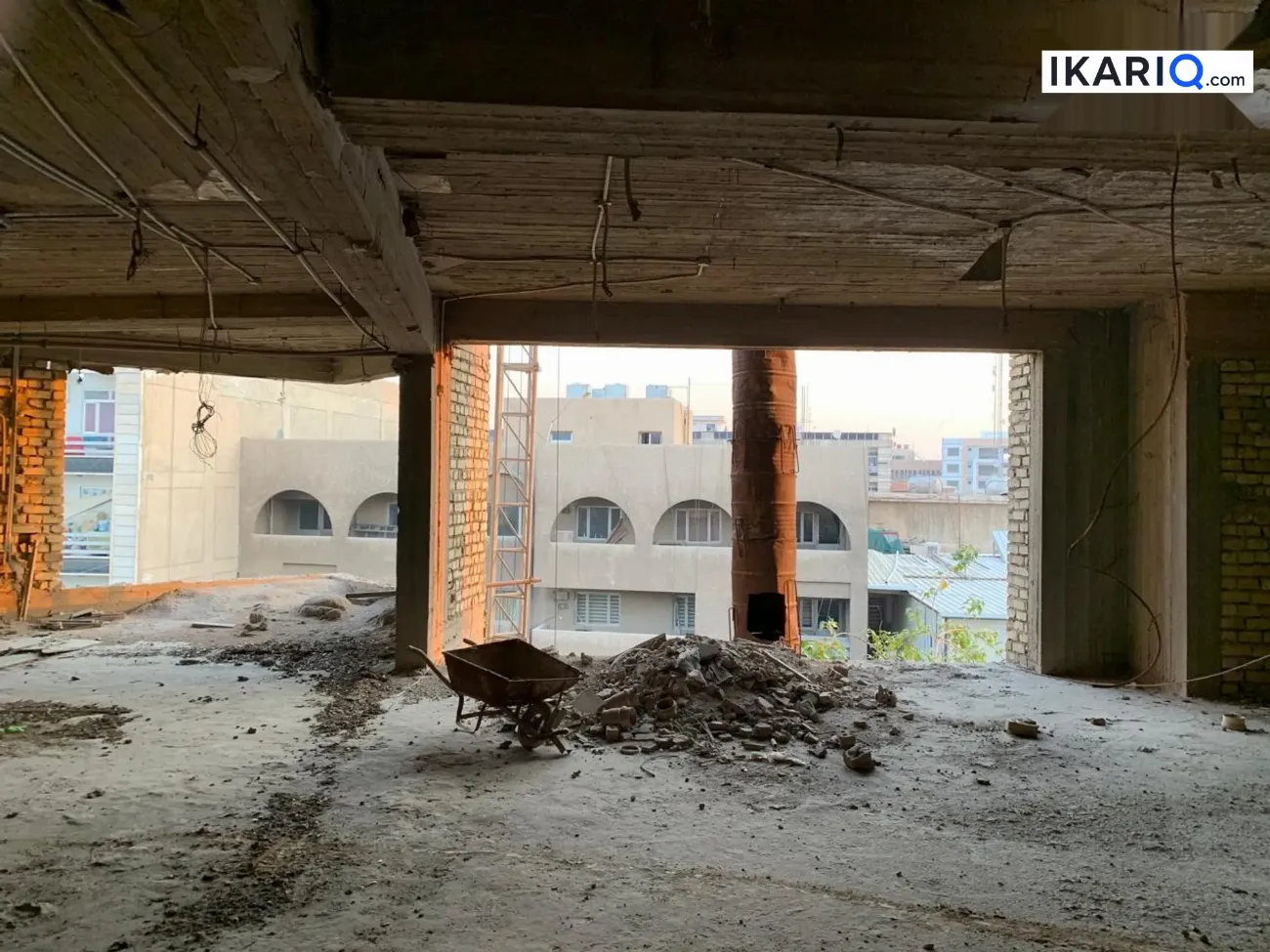 عمارة للبيع في الكرادة - 448 م² / 2,000,000,000 IQD — صورة 11