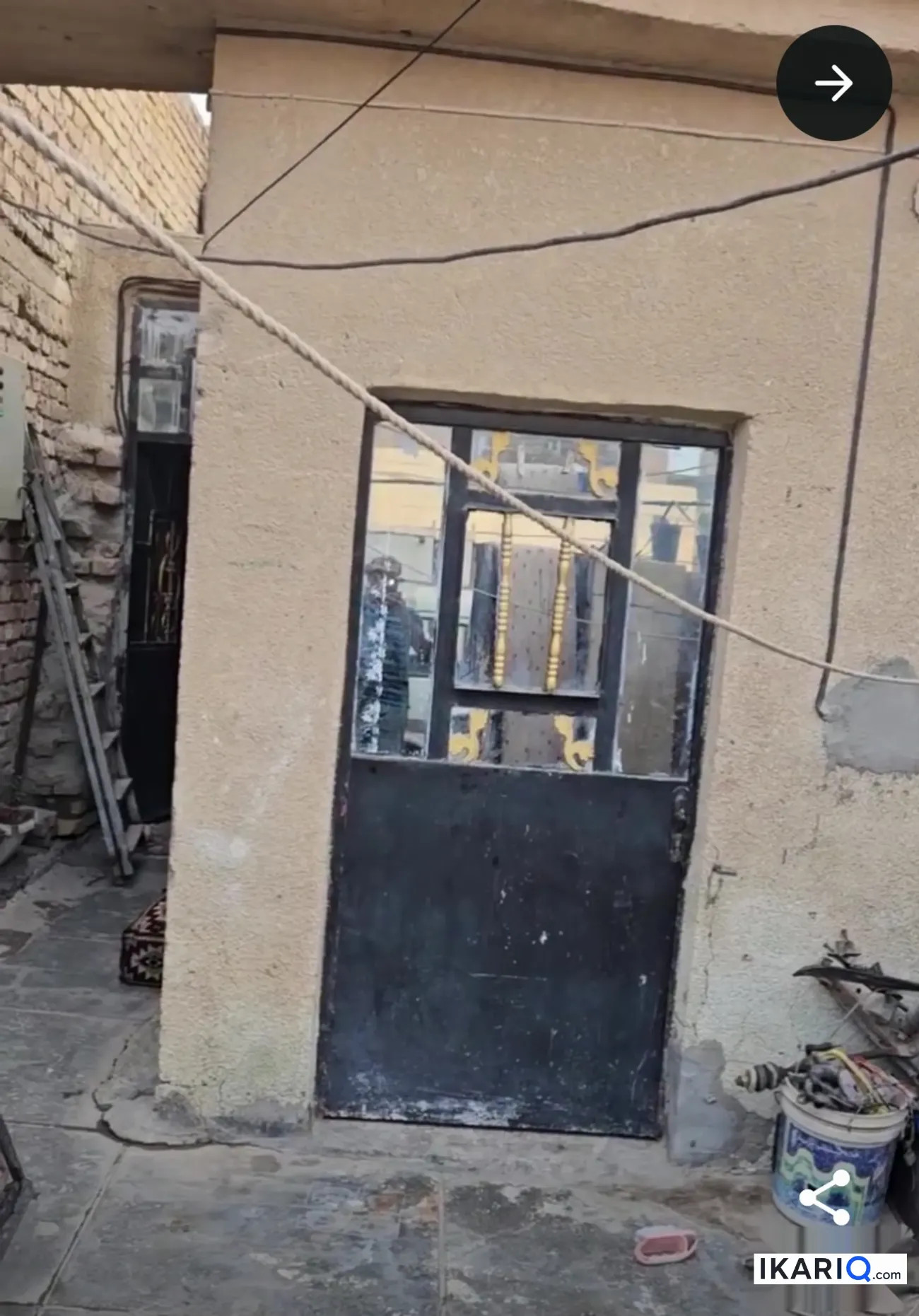 دار للبيع في الحسينية - 100 م² / 65,000,000 IQD