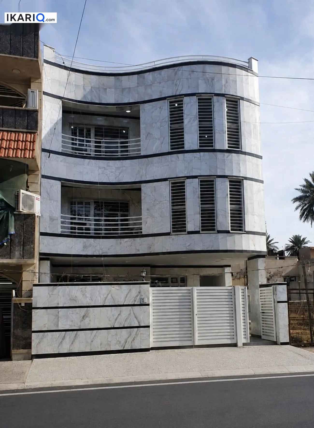 عمارة للبيع في الصرافية - 550 م² / 975,000,000 IQD — صورة 2