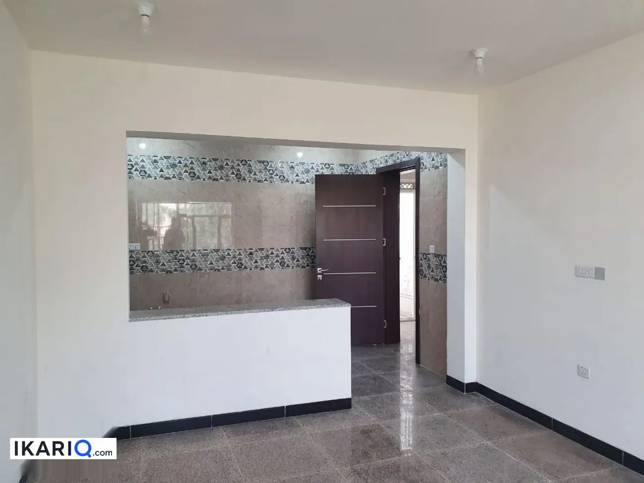 عمارة للبيع في الصرافية - 550 م² / 975,000,000 IQD — صورة 9