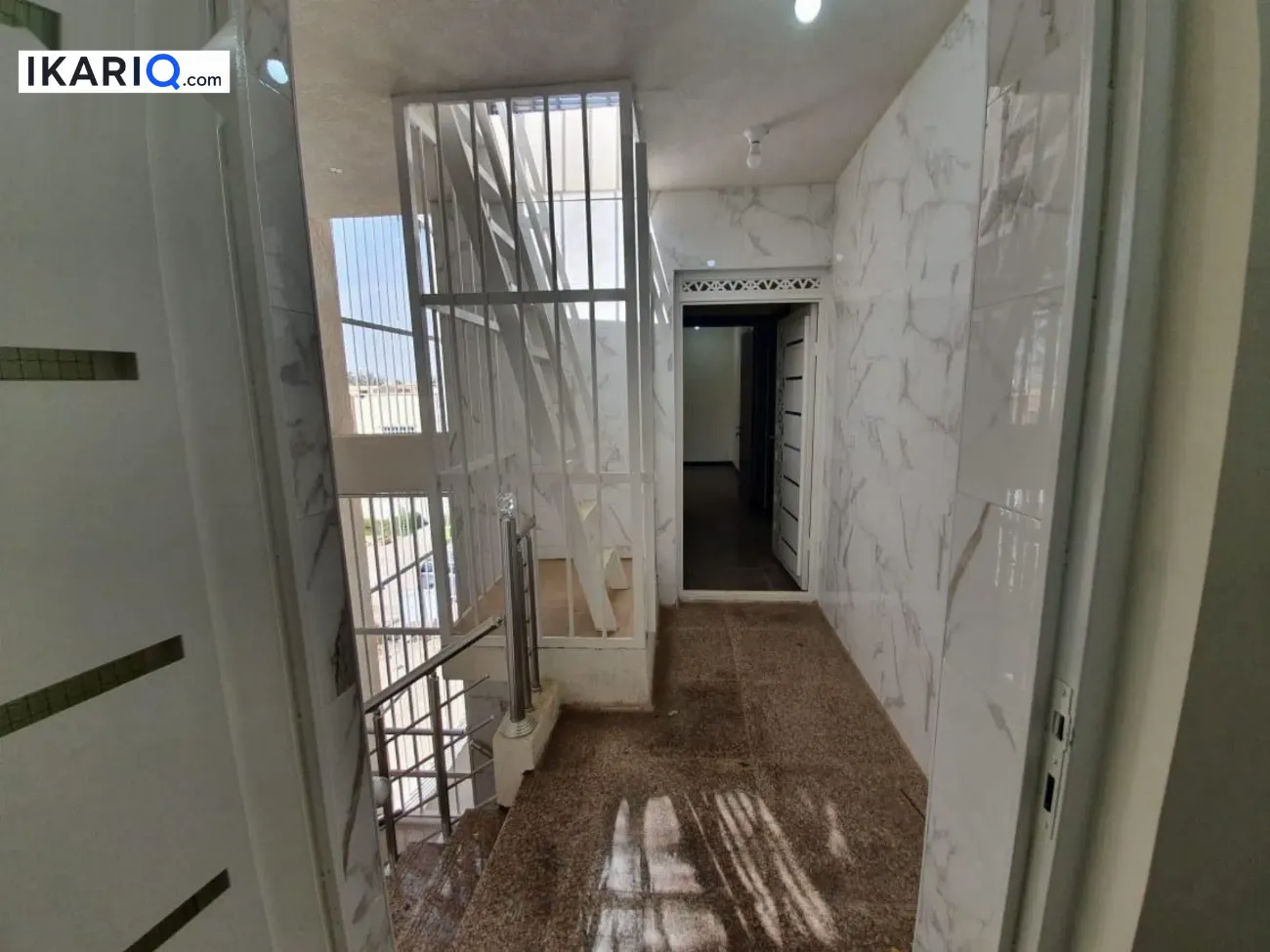 عمارة للبيع في الصرافية - 550 م² / 975,000,000 IQD — صورة 13