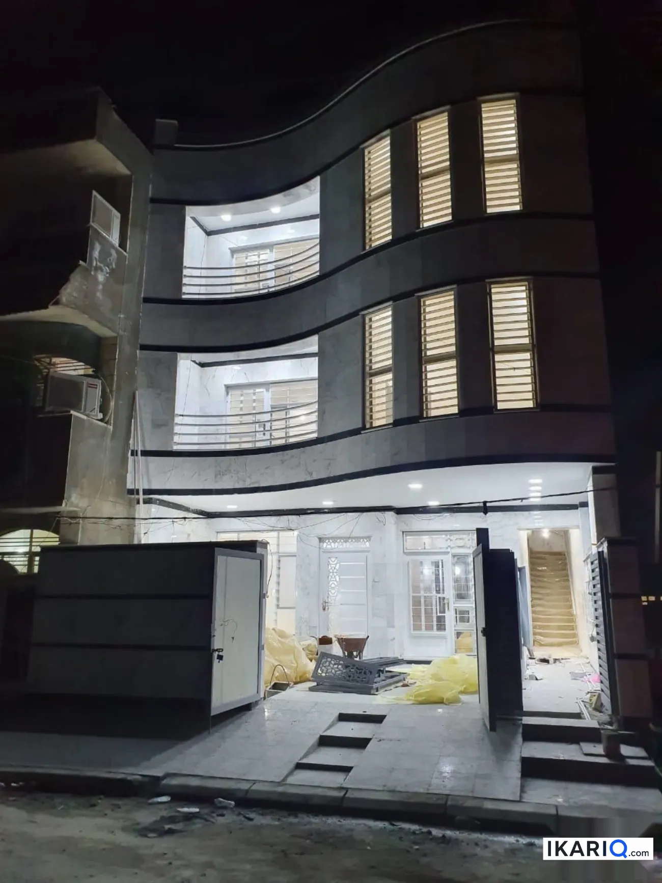 عمارة للبيع في الصرافية - 550 م² / 975,000,000 IQD — صورة 3