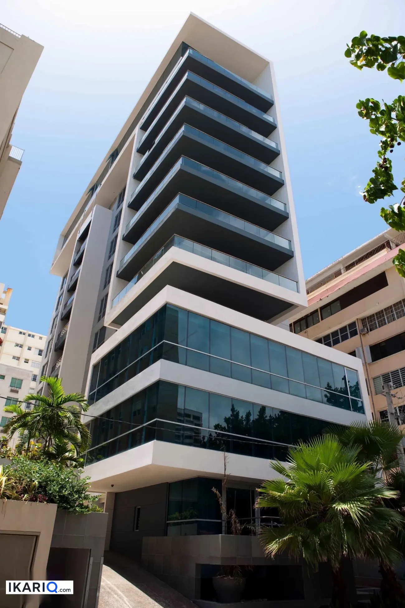 عمارة للبيع في البصرة - 240 م² / 1,450,000,000 IQD