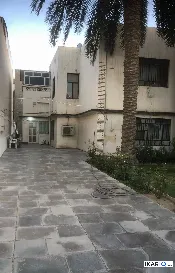 دار للبيع في بغداد - 400 م² / 1,060,000,000 IQD — صورة 2
