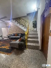 دار للبيع في شارع المغرب - 146 م² / 560,000,000 IQD — صورة 3