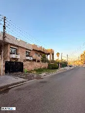 دار للبيع في السيدية - 300 م² / 1,050,000,000 IQD — صورة 3