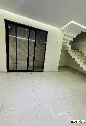 دار للبيع في الاكوات - 140 م² / 325,000,000 IQD — صورة 2