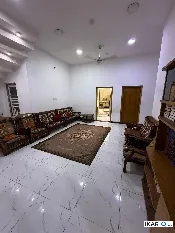 دار للبيع في البصرة - 205 م² / 420,000,000 IQD — صورة 2