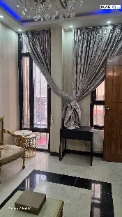 دار للإيجار في المنصور - 240 م² / 2,320,000 IQD — صورة 2