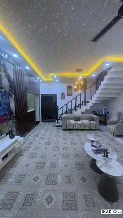 دار للبيع في الجنينة - 210 م² / 675,000,000 IQD — صورة 2