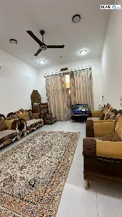 دار للبيع في الصالحية - 200 م² / 300,000,000 IQD — صورة 4