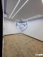 مكتب للإيجار في كوت الحجاج - 300 م² / 3,625,000 IQD — صورة 2