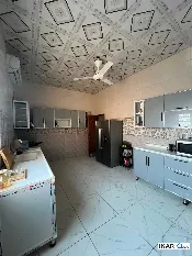 دار للبيع في الصالحية - 200 م² / 135,000,000 IQD — صورة 2