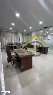 طابق من عمارة للإيجار في عمان - 250 م² / 3,000,000 IQD — صورة 3