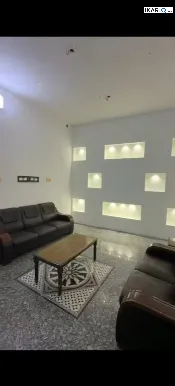 فيلا للإيجار في الطويسة - 200 م² / 3,000,000 IQD — صورة 2