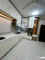 دار للبيع في مجمع جوهرة البصرة - 250 م² / 585,000,000 IQD — صورة 4